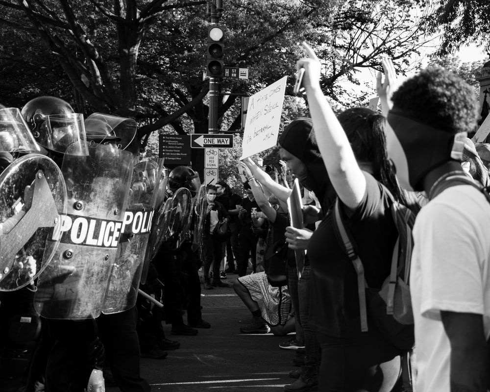 photo of protesters